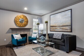 12029 Sawmill Rd in The Woodlands, TX - Building Photo - Building Photo