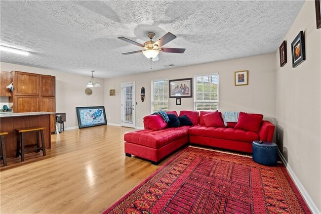 property at 5529 Union Pointe Pl