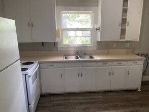 1300 Mercer St SW in Wilson, NC - Building Photo - Building Photo