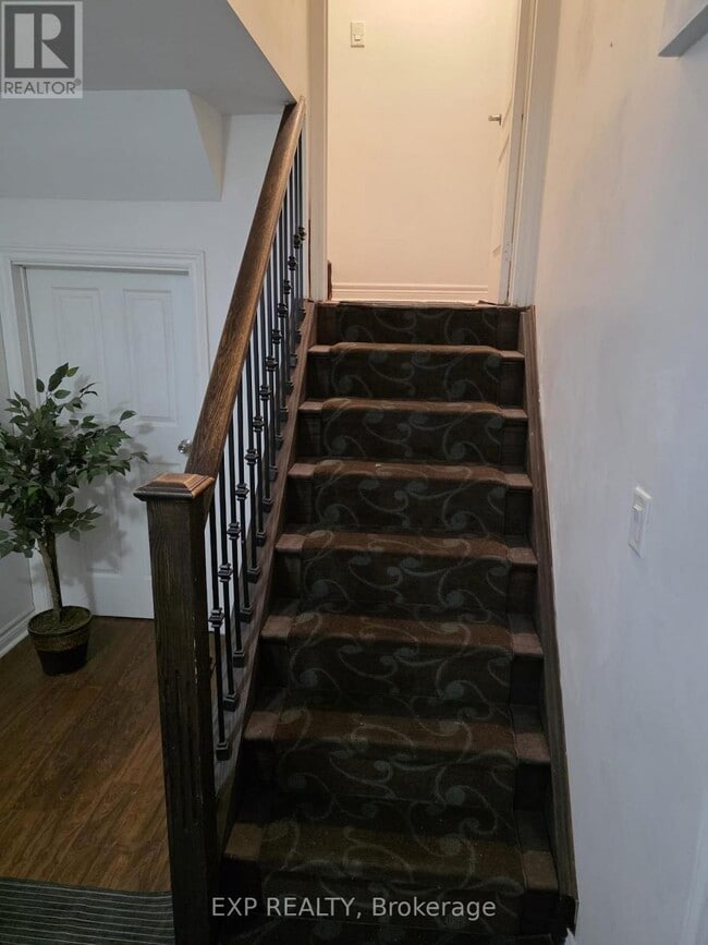 property at 29 Rubysilver Dr