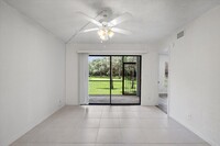 3355 Jaywood Terrace in Boca Raton, FL - Foto de edificio - Building Photo