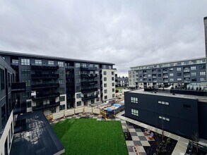 15733 85 Ave in Surrey, BC - Building Photo - Building Photo