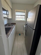7155 NW 17th Ave in Miami, FL - Building Photo - Building Photo