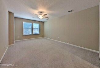 1635 Pottsburg Point Dr in Jacksonville, FL - Building Photo - Building Photo