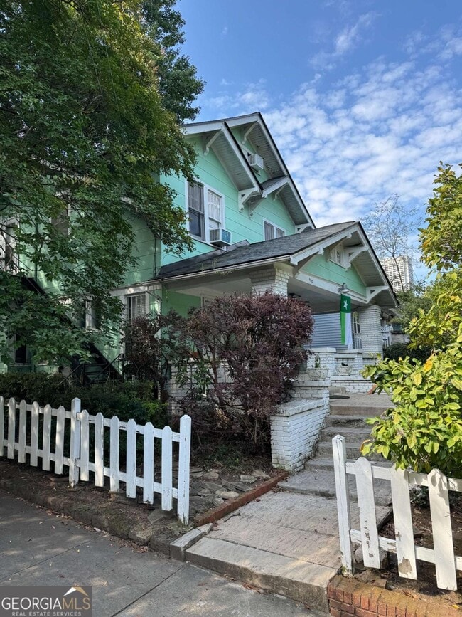 343 4th St NE in Atlanta, GA - Foto de edificio - Building Photo