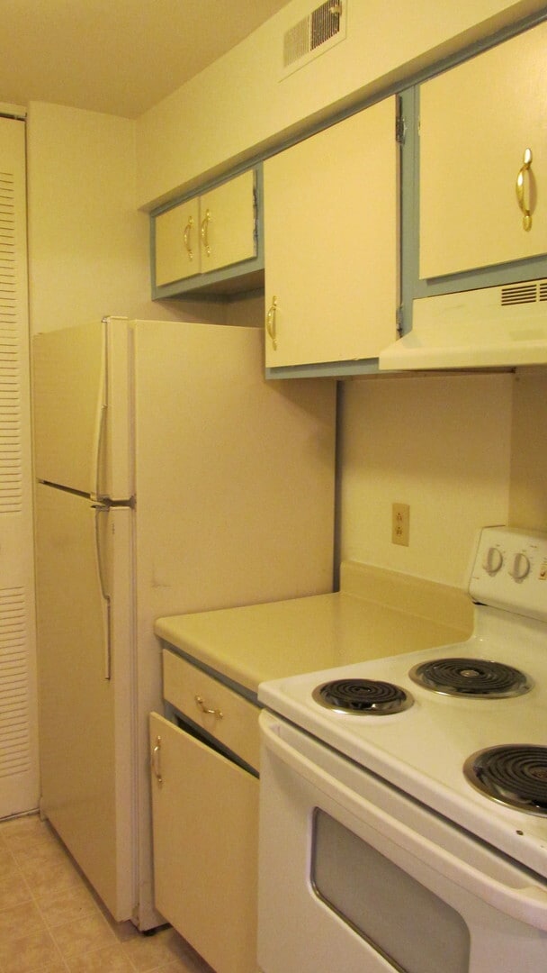 220 Orchard Trace Ln in Charlotte, NC - Building Photo - Building Photo