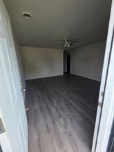 716 St Martin Dr in Sauget, IL - Building Photo - Building Photo