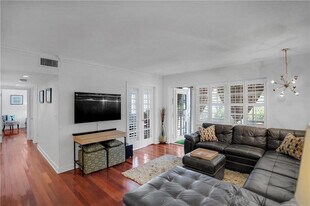 1930 NE 2nd Ave in Fort Lauderdale, FL - Building Photo