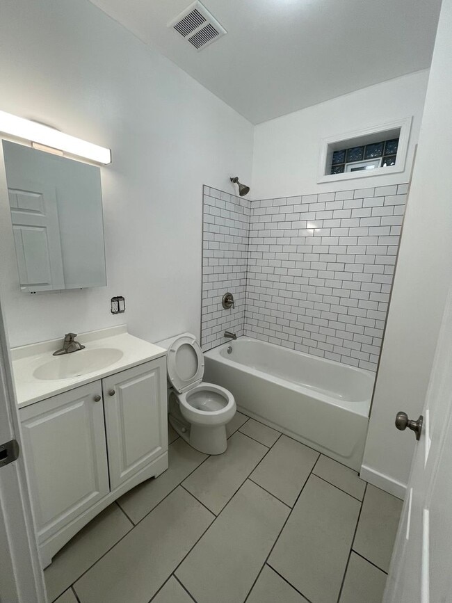 property at 1450 W 18th St