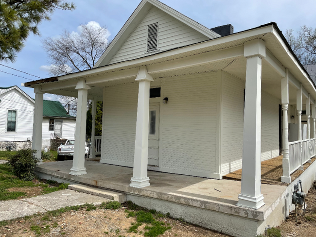 property at 1315 S High St