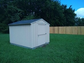424 Dixon St in Terrell, TX - Building Photo - Building Photo