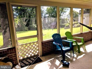 6519 Byrnes Dr in McLean, VA - Building Photo - Building Photo