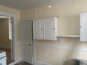 89 Broadway-Unit -#1 in Quincy, MA - Building Photo - Building Photo