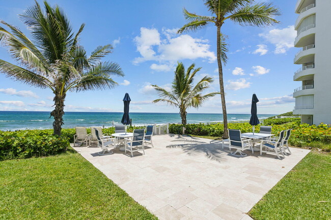 3401 S Ocean Blvd in Highland Beach, FL - Foto de edificio - Building Photo