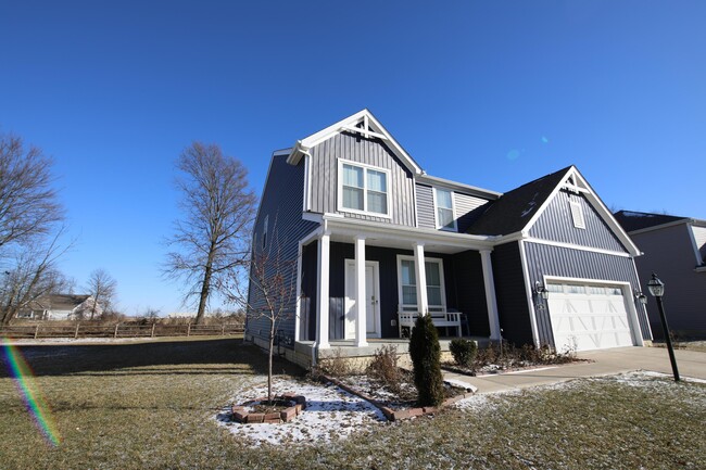 216 Old Bay Dr in Pataskala, OH - Building Photo - Building Photo