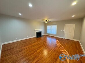 2510 Whitesburg Dr in Huntsville, AL - Building Photo - Building Photo