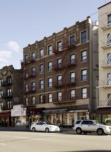 55 7th Ave S in New York, NY - Building Photo - Building Photo