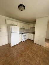 1280 Ascot Park in Lexington, KY - Building Photo - Building Photo