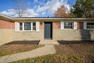 8509 N Ricks Dr E in McCordsville, IN - Building Photo - Building Photo