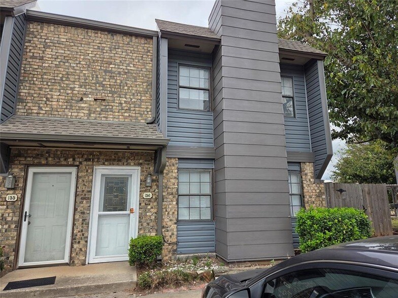 401 SE 12th St, Unit 156 in Moore, OK - Foto de edificio