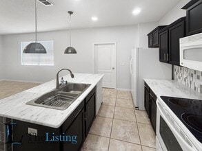 11174 Savannah Landing Cir in Orlando, FL - Foto de edificio - Building Photo