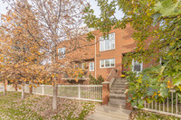 9023 98 Ave NW in Edmonton, AB - Building Photo - Building Photo