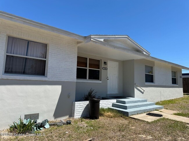 property at 1780 Tee Dee Ln