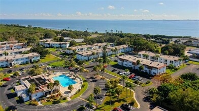 355 McMullen Booth Rd in Clearwater, FL - Building Photo - Building Photo