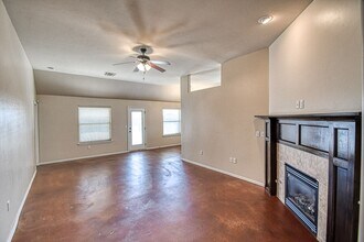 1004 Ridgeway Dr in Moore, OK - Building Photo - Building Photo