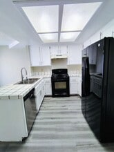 3212 Antilles Ct in Las Vegas, NV - Building Photo - Building Photo