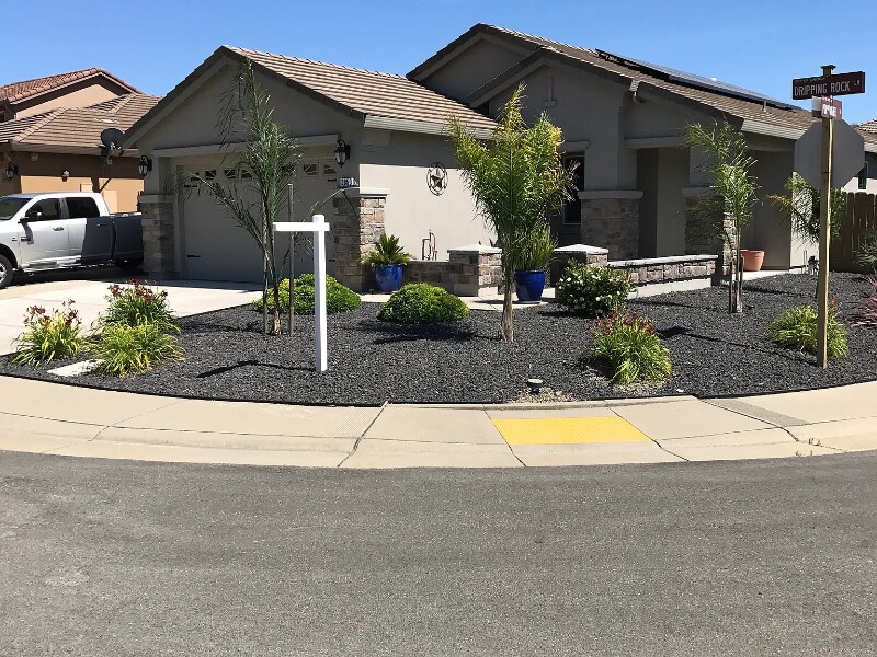 2053 Dripping Rock Ln in Lincoln, CA - Building Photo