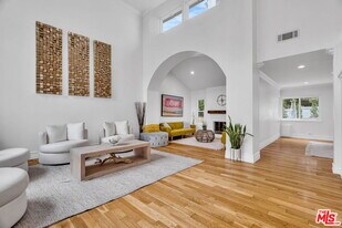 3225 Futura Point in Thousand Oaks, CA - Building Photo