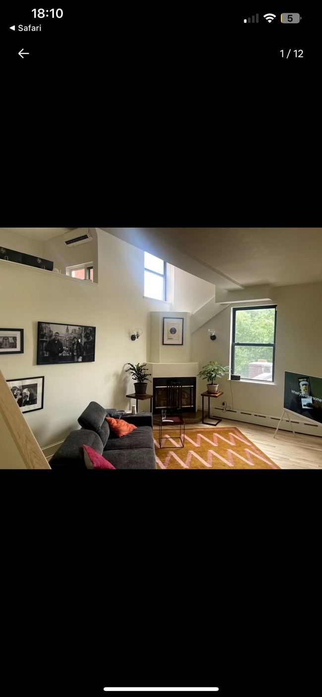 property at 69 S Oxford St