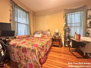 52 Dustin St, Unit 1 in Boston, MA - Building Photo - Building Photo