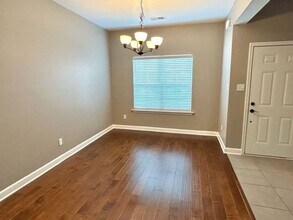 8136 Maywood Dr in Olive Branch, MS - Building Photo - Building Photo