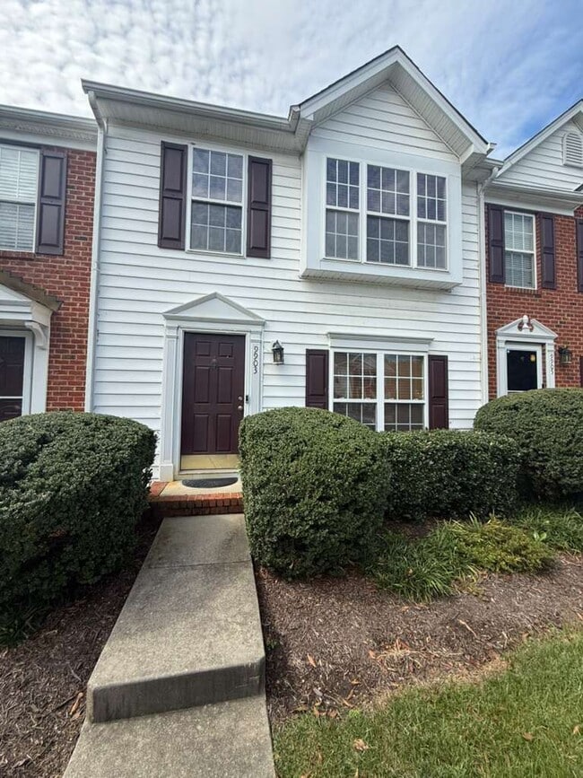 property at 9903 Magnolia Pointe Ct