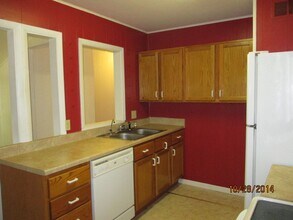 1509 Dean Ave in Junction City, KS - Building Photo - Building Photo