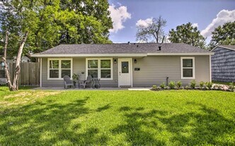 5215 Cosby St in Houston, TX - Building Photo