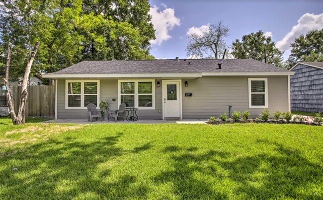 property at 5215 Cosby St