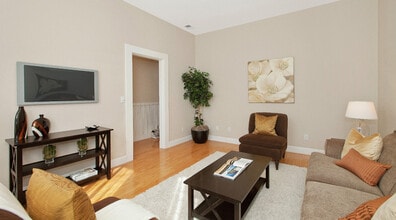 332 6th Ave in San Francisco, CA - Building Photo - Building Photo