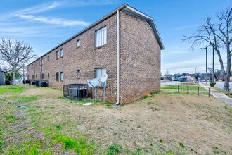 2012 Ave H in Birmingham, AL - Building Photo - Building Photo