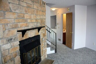 14262 E Hawaii Cir in Aurora, CO - Building Photo - Building Photo