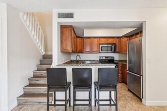 4075 Village Dr in Delray Beach, FL - Building Photo - Building Photo