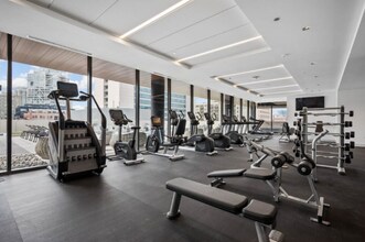 800 N Cleveland Ave in Chicago, IL - Building Photo - Building Photo