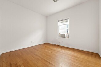 261 Lexington Ave, Unit 2 in Jersey City, NJ - Building Photo - Building Photo