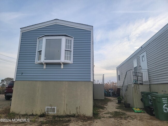 463 S Green St in Tuckerton, NJ - Building Photo - Building Photo