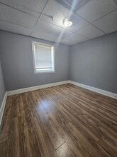 317 Calcon Hook Rd in Sharon Hill, PA - Building Photo - Building Photo