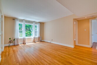 1304 N Meade St, Unit 6 in Arlington, VA - Building Photo - Building Photo