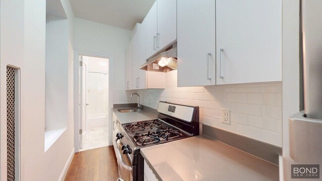 property at 206 W 104th St