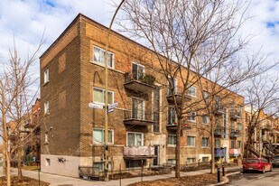 4349 Chapleau St in Montréal, QC - Building Photo